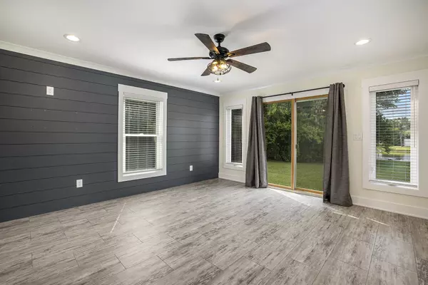 Charleston, SC 29492,1228 Shadow Mist Ln