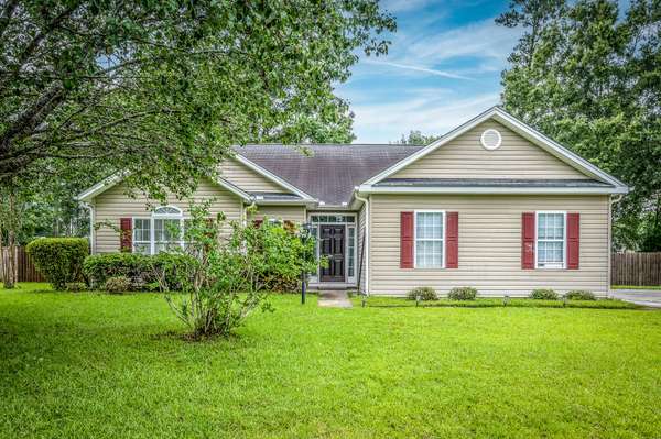 8188 Governors Walk, North Charleston, SC 29418