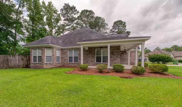Florence, SC 29506,220 Saddle Ct