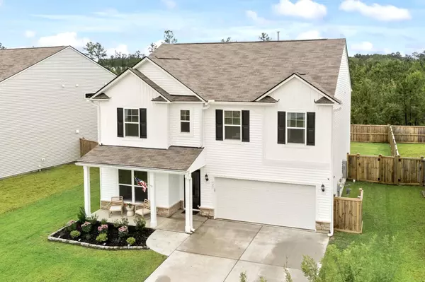 121 W Bradford Pointe Dr, Summerville, SC 29486