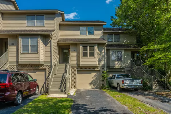 134 River Breeze Dr, Charleston, SC 29407