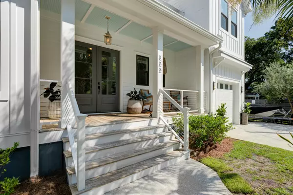 Mount Pleasant, SC 29464,736 Atlantic St