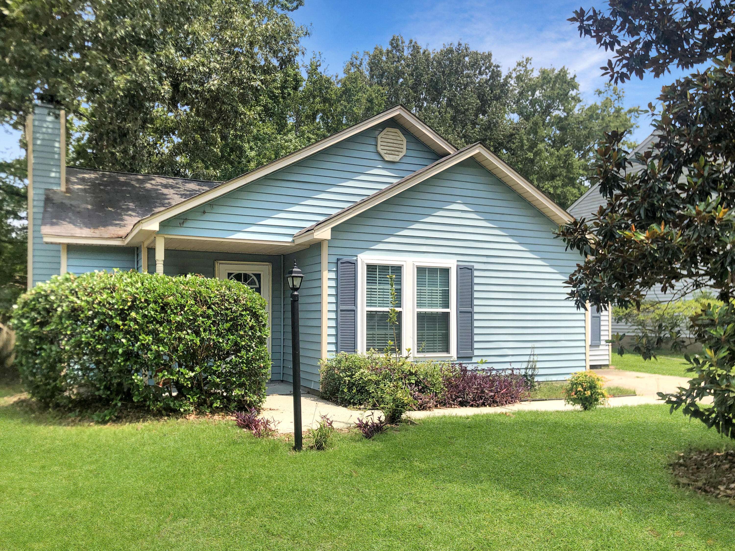 North Charleston, SC 29420,8108 Halifax Way