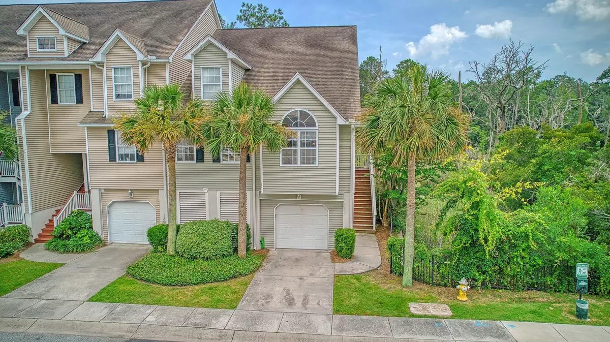 Johns Island, SC 29455,157 Winding River Dr