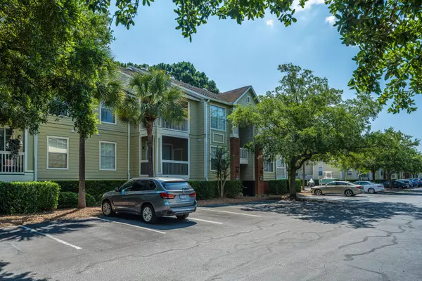 Mount Pleasant, SC 29464,1600 Long Grove Dr #1012