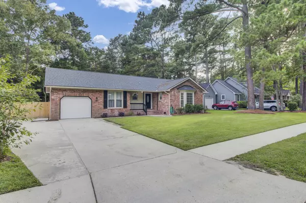 Summerville, SC 29485,107 Summercourt Dr