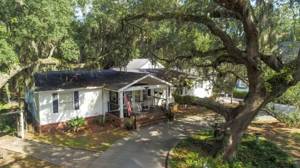 Bluffton, SC 29910,82 Pritchard St