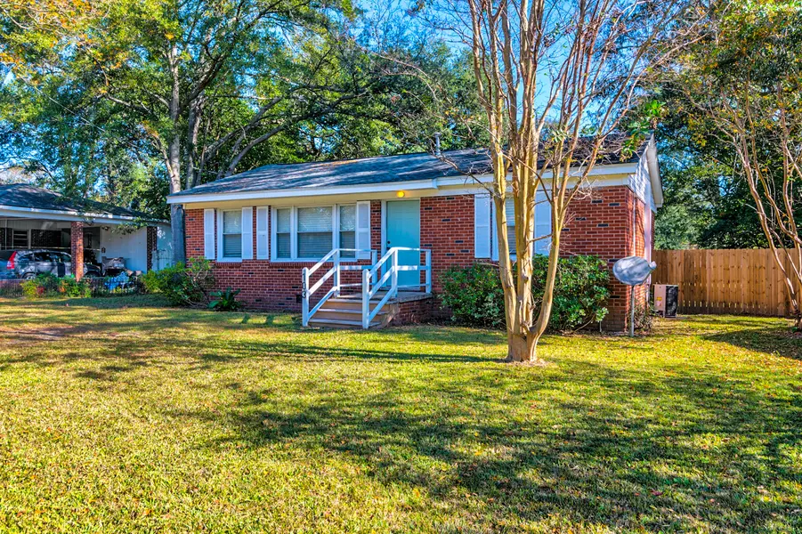 103 Cannon Ave, Goose Creek, SC 29445