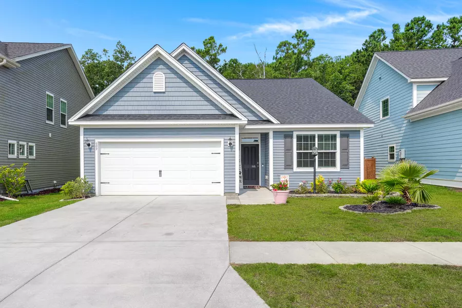 609 Pendleton Dr, Moncks Corner, SC 29461