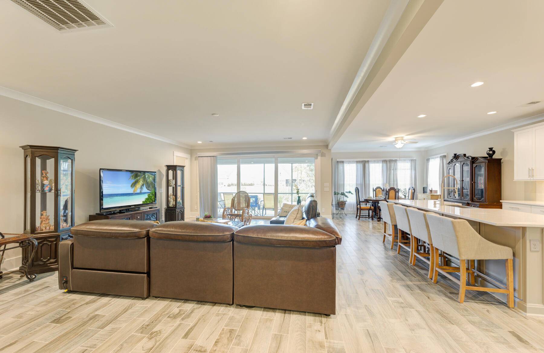 Summerville, SC 29486,410 Elm Cove Way