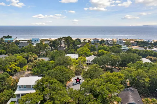 Edisto Island, SC 29438,3115 Myrtle St