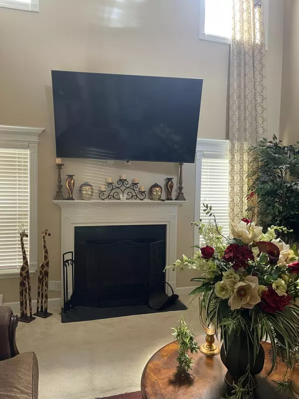 Summerville, SC 29483,112 Longford Dr