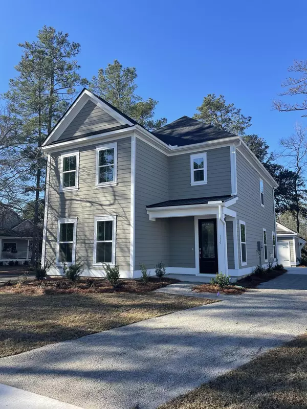 114 Pine Waters Ln, Summerville, SC 29483