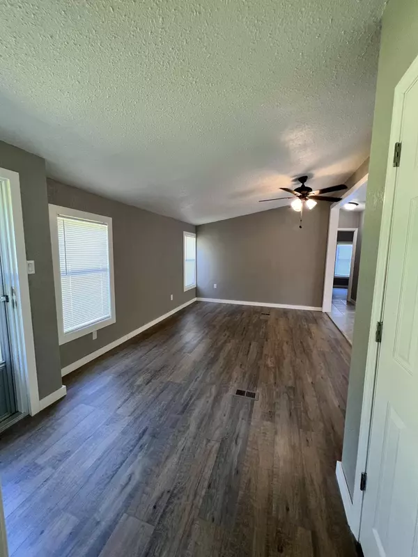 Saint Stephen, SC 29479,260 Buckles Ln