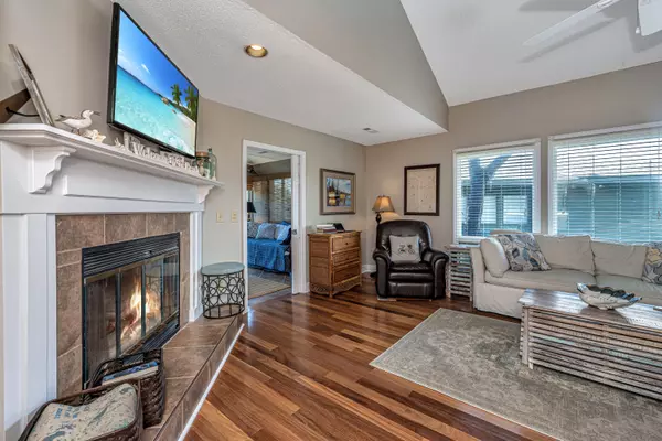 Edisto Beach, SC 29438,786 Summerwind Cir