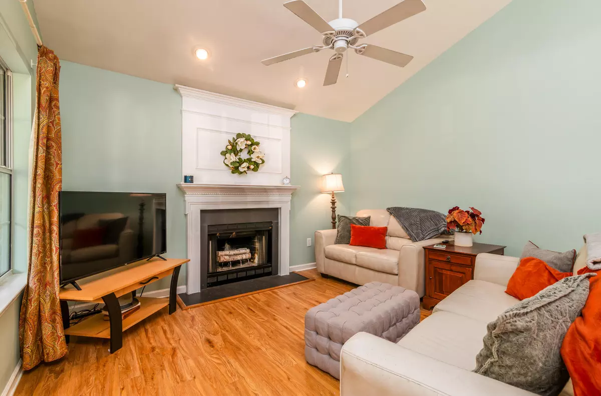 Charleston, SC 29492,1062 Peninsula Cove Dr