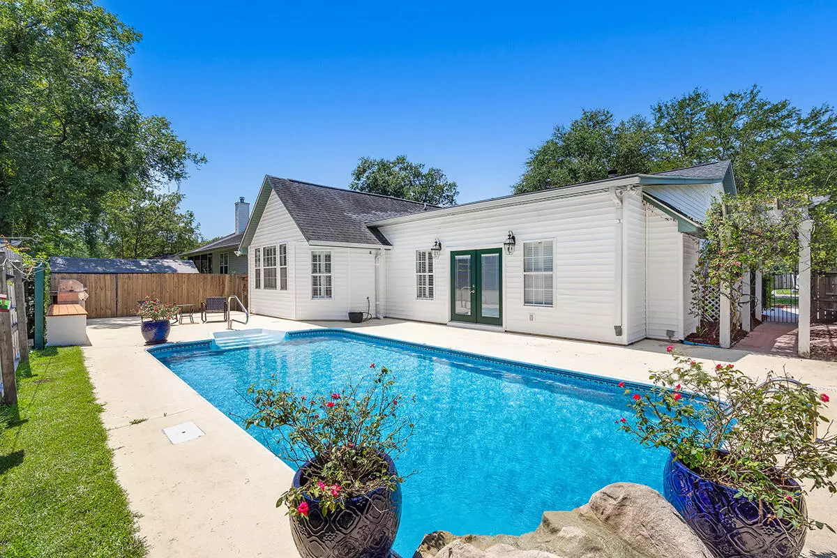 North Charleston, SC 29406,8774 Adaline St