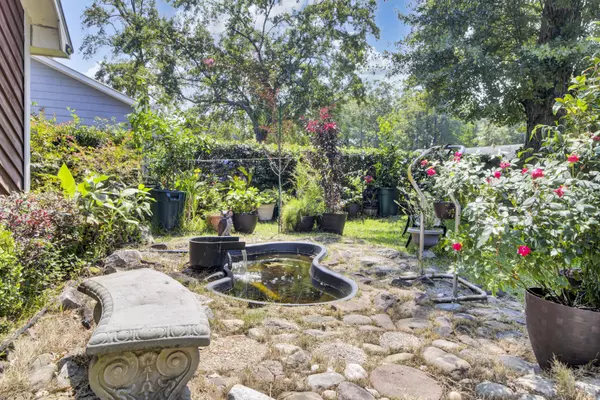 Summerville, SC 29485,105 Larson Dr