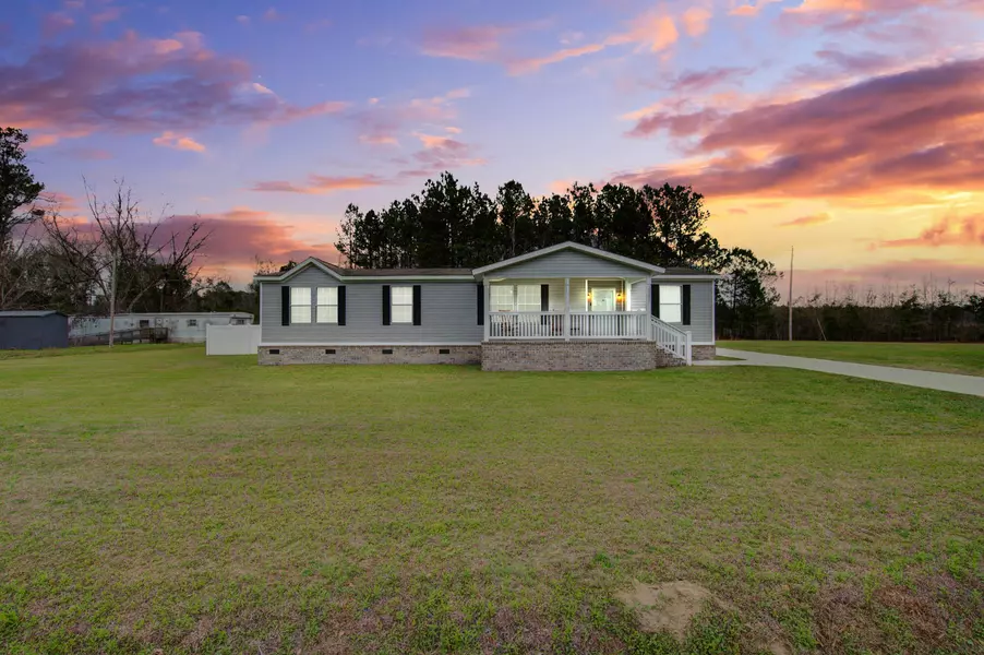 13792 Sniders Hwy, Islandton, SC 29929