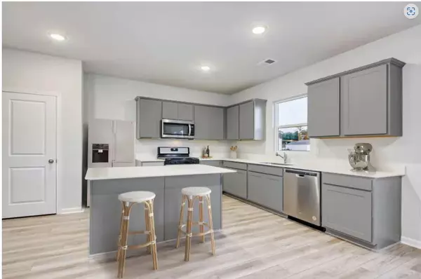 Summerville, SC 29486,237 Shadybrook Dr