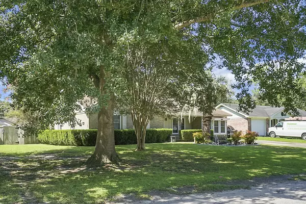 Summerville, SC 29486,105 Duncan Ct