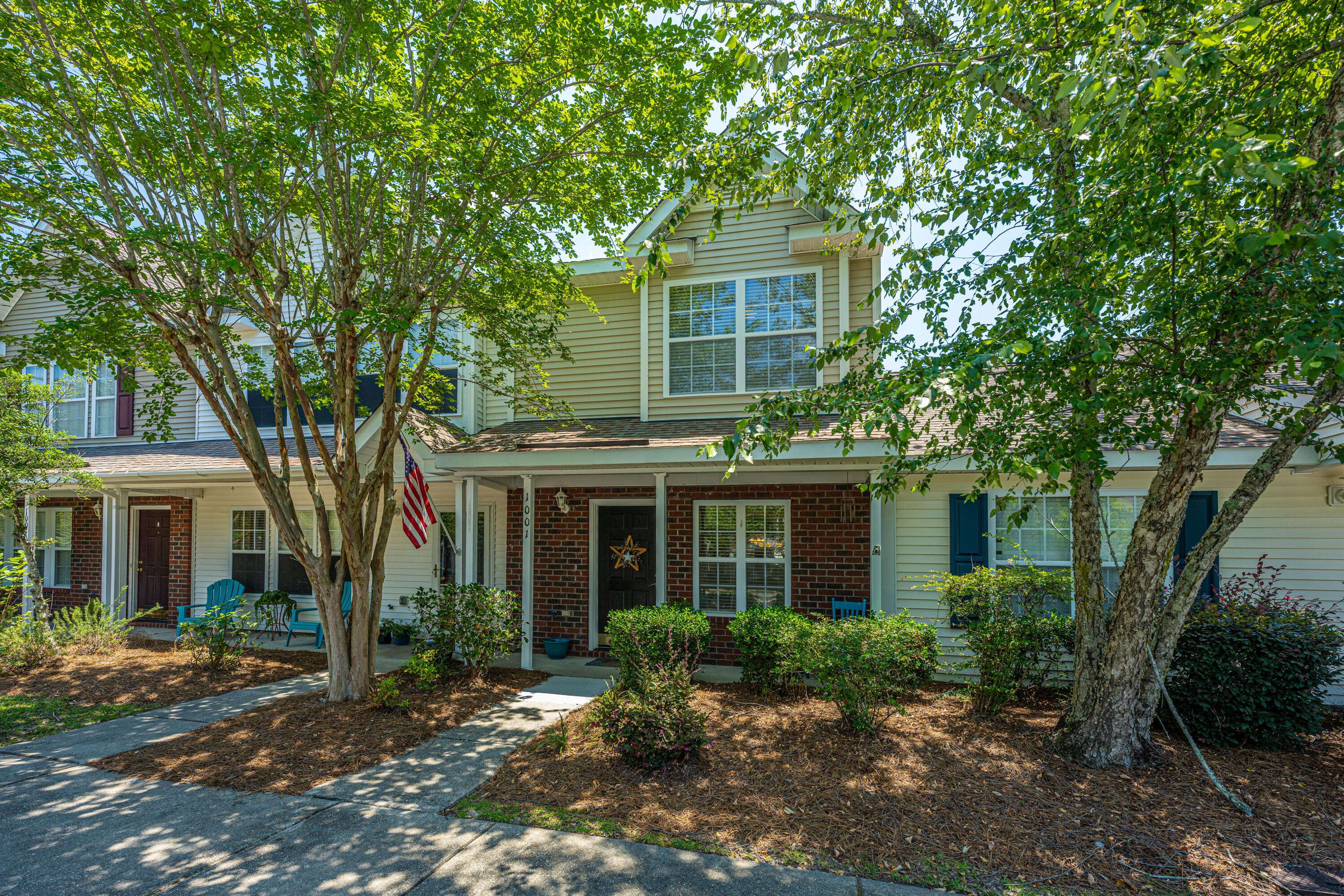 1001 Elm Hall Cir, Summerville, SC 29483