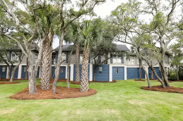 42 Eel Island Trl, Edisto Island, SC 29438