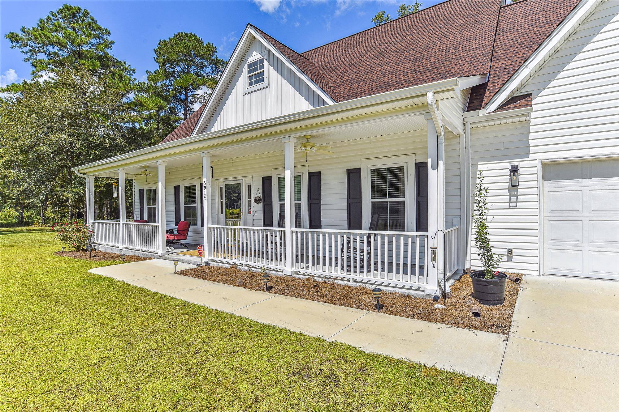 Ravenel, SC 29470,5914 Yellow Dog Rd