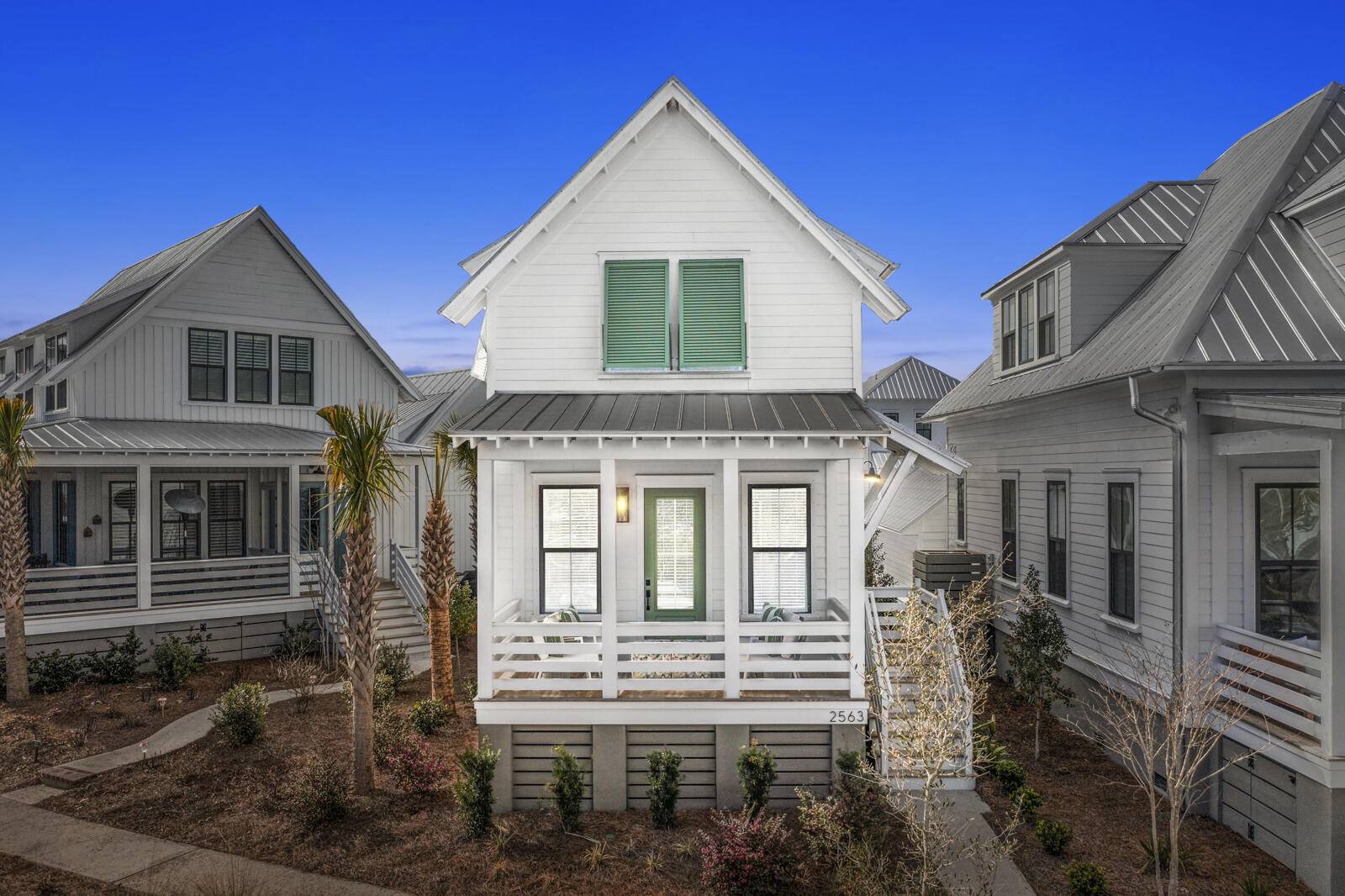 Johns Island, SC 29455,2563 Helmsman Rd