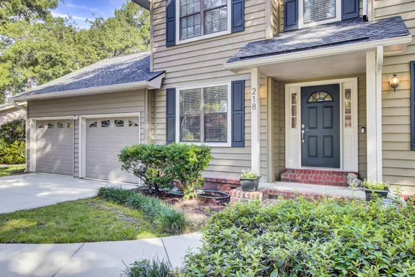 Summerville, SC 29485,218 Smythe Dr