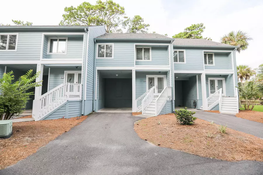 492 Sea Cloud Cir, Edisto Island, SC 29438