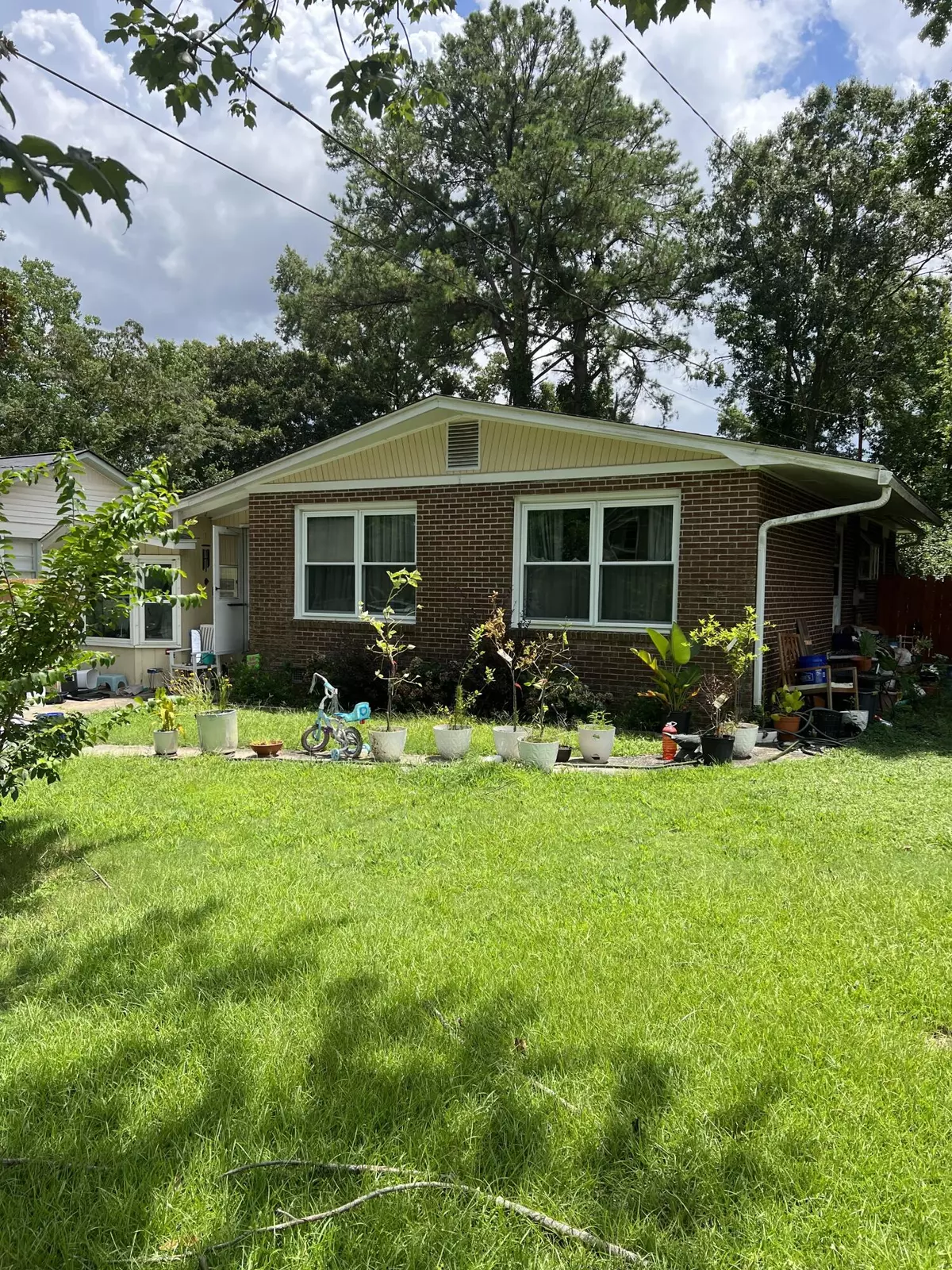 Charleston, SC 29414,2407 Lantern St