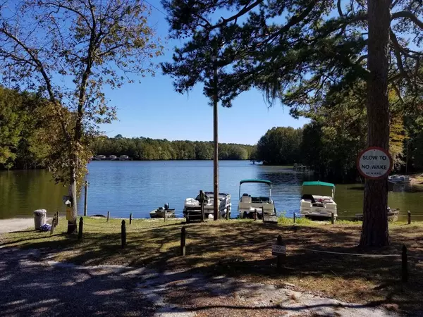 Elloree, SC 29047,0 Santee Lakes Court