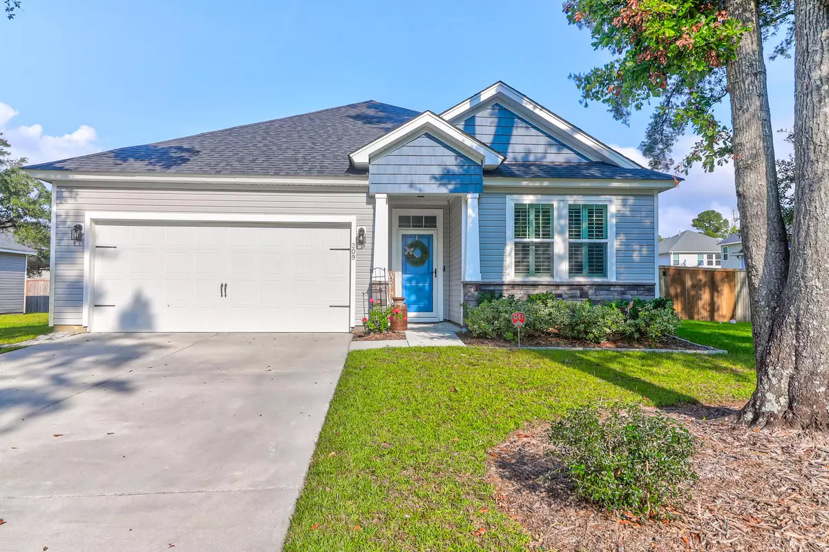 Summerville, SC 29485,209 Pickens St