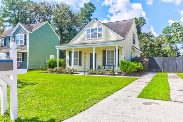 Summerville, SC 29485,8921 Planters Row Ln