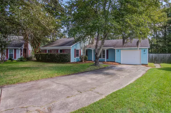 124 Hamlet Rd, Summerville, SC 29485