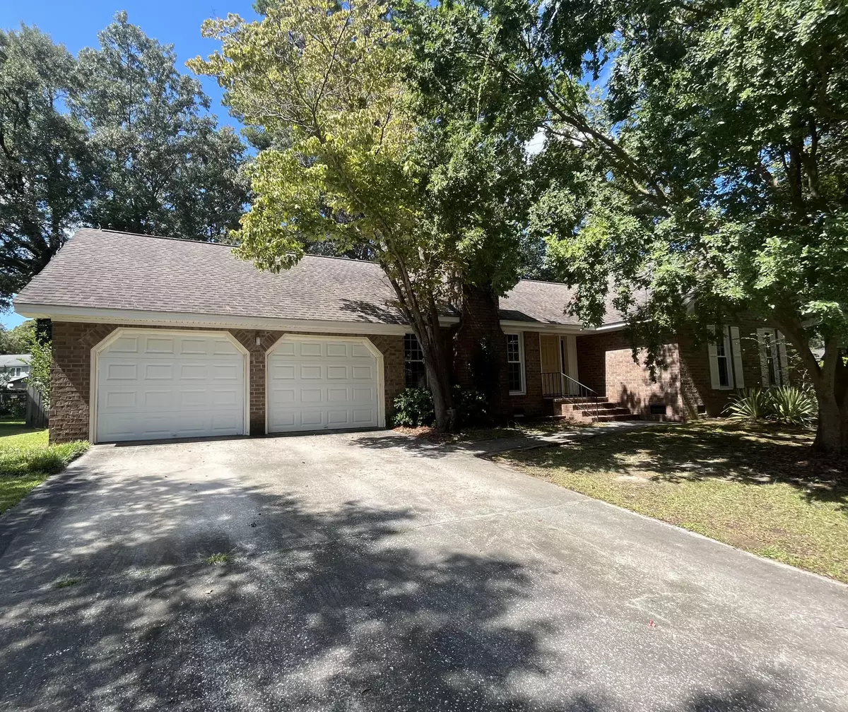 Summerville, SC 29485,208 Chessington Cir