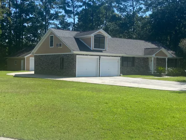 7862 Red Birch Cir, North Charleston, SC 29418