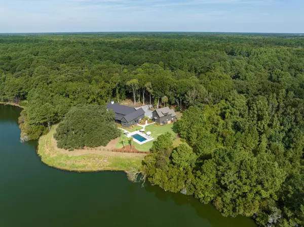 Johns Island, SC 29455,4155 Gnarled Oaks Ln