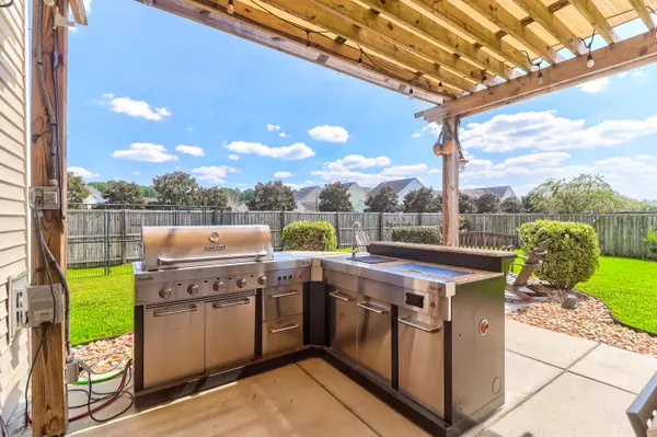 253 Cameron St, Summerville, SC 29486