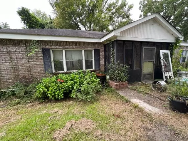 Charleston, SC 29407,1908 Savage Rd