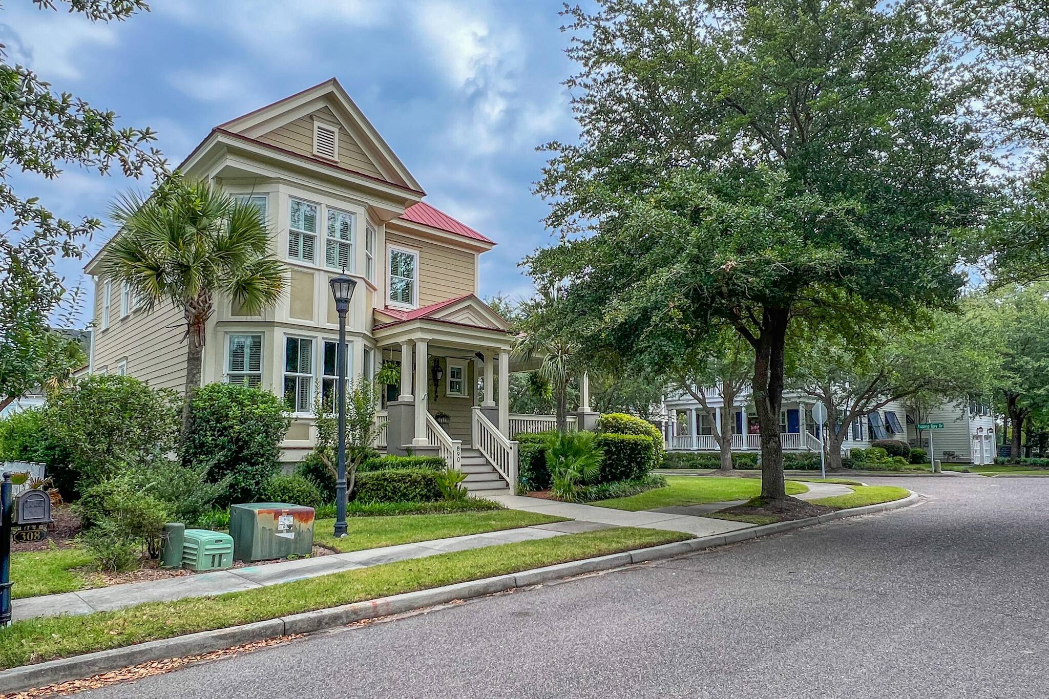 890 Tupelo Bay Dr, Mount Pleasant, SC 29464