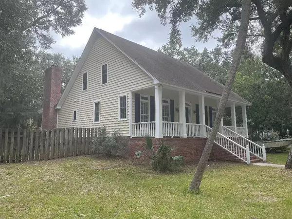 Isle Of Palms, SC 29451,6 Forest Trail Ct 1 Ct