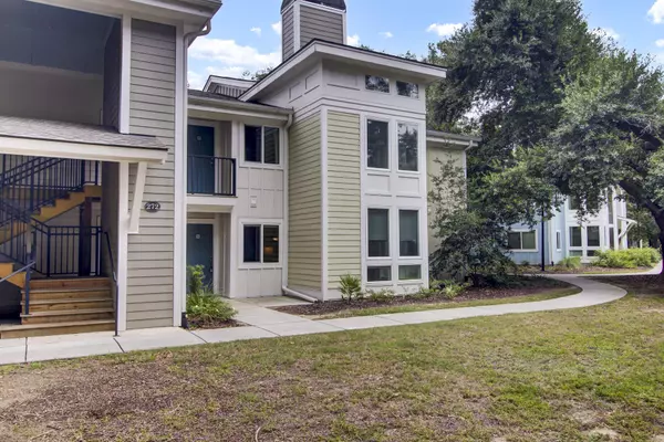 272 Alexandra Dr #14, Mount Pleasant, SC 29464