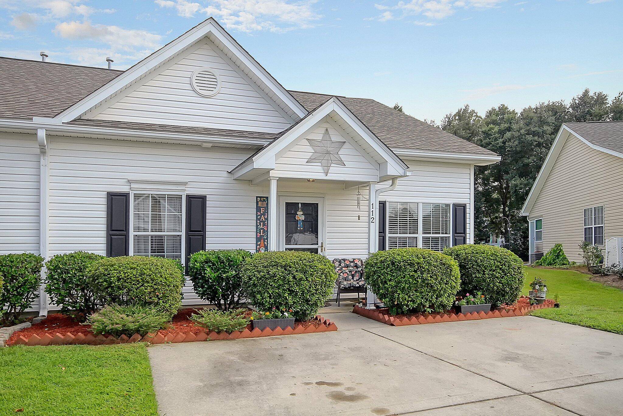 Summerville, SC 29483,112 Townsend Way