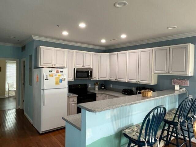 Edisto Island, SC 29438,126 Jungle Rd #6 C