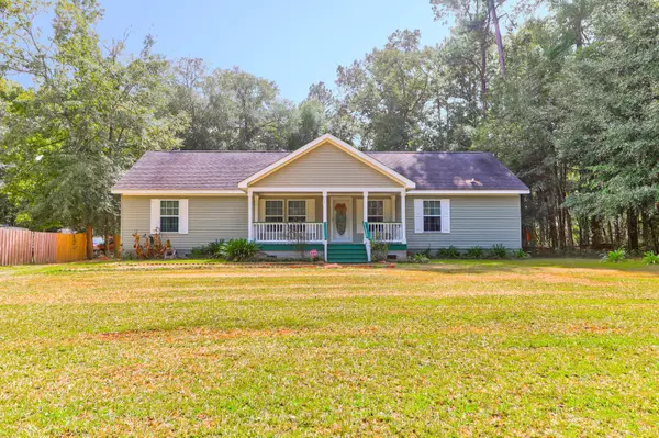 5859 Octavia Ave, Ravenel, SC 29470