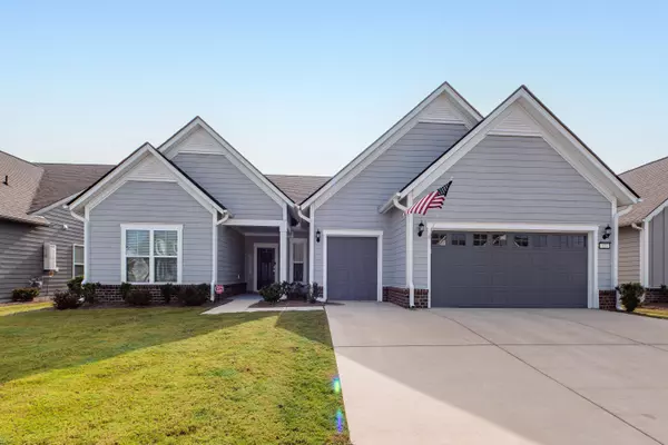 111 Ivy Terrace Rd, Summerville, SC 29486