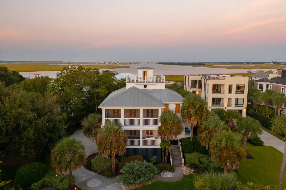 Sullivans Island, SC 29482,906 Middle St