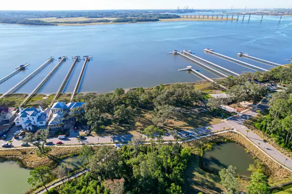 Charleston, SC 29492,529 Old Compass Rd